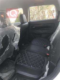 ميتسوبيشي اوتلاندر